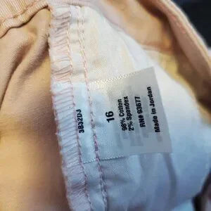 Ana A New Approach Twill Women's Pink Mid Rise 3.5" Inseam Size 16 Shorts